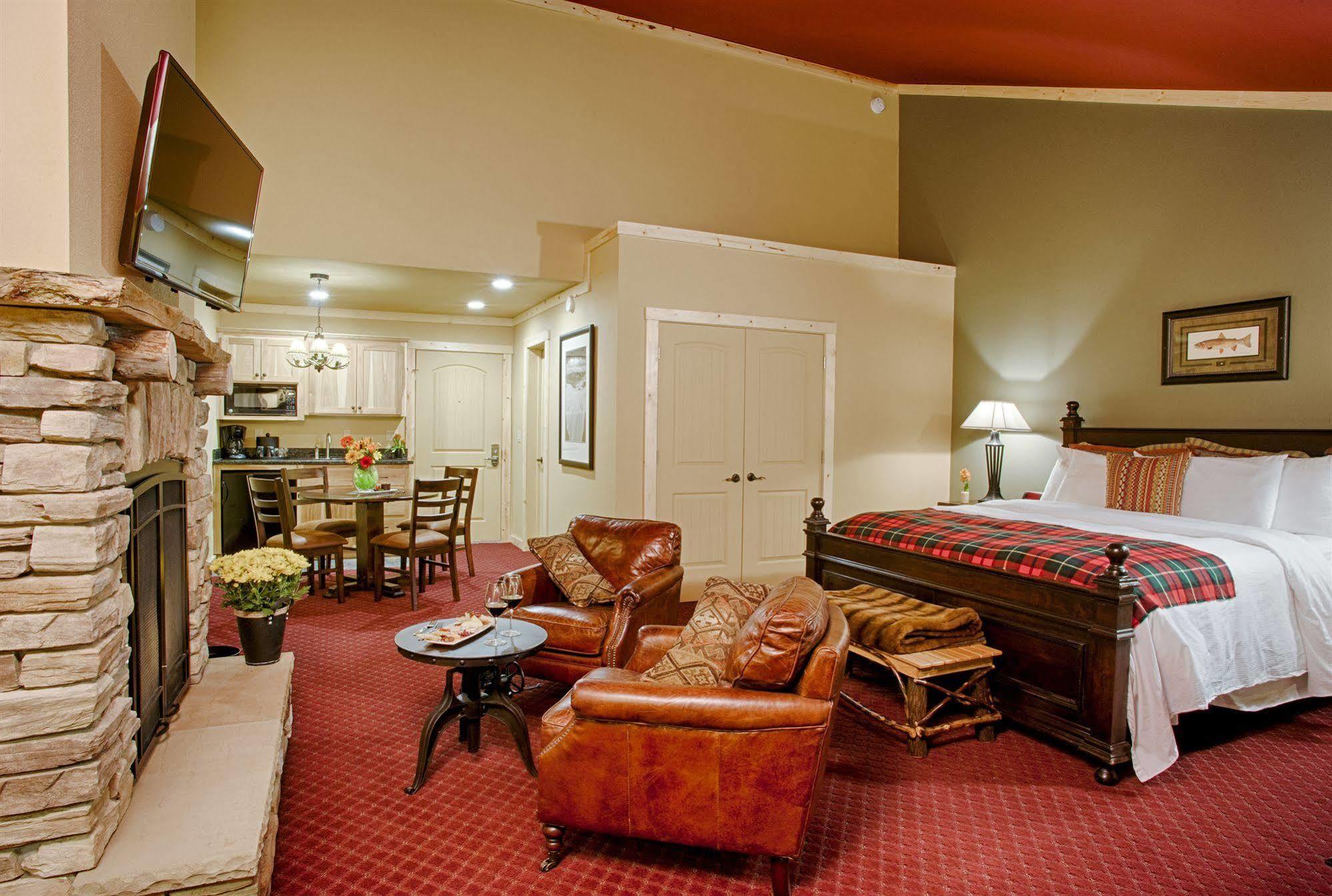 Outbound Mammoth Hotel 4*