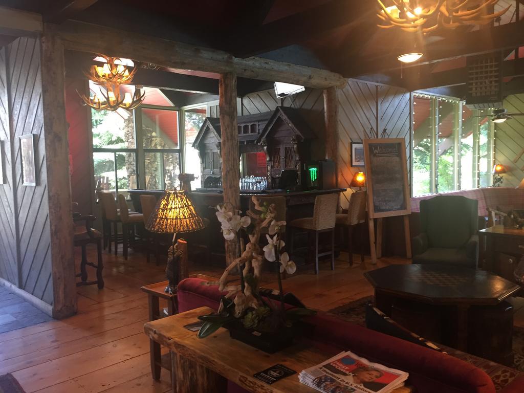 Outbound Mammoth Hotel