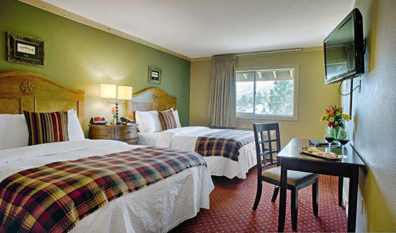 Outbound Mammoth Hotel 4*
